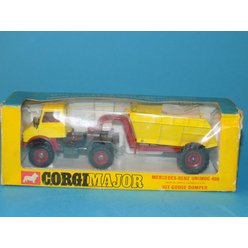Corgi Major - Mercedes-Benz Unimog 406 + 10T Goose Dumper