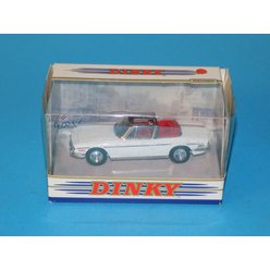 Dinky DY-28 - 1969 Triumph Stag